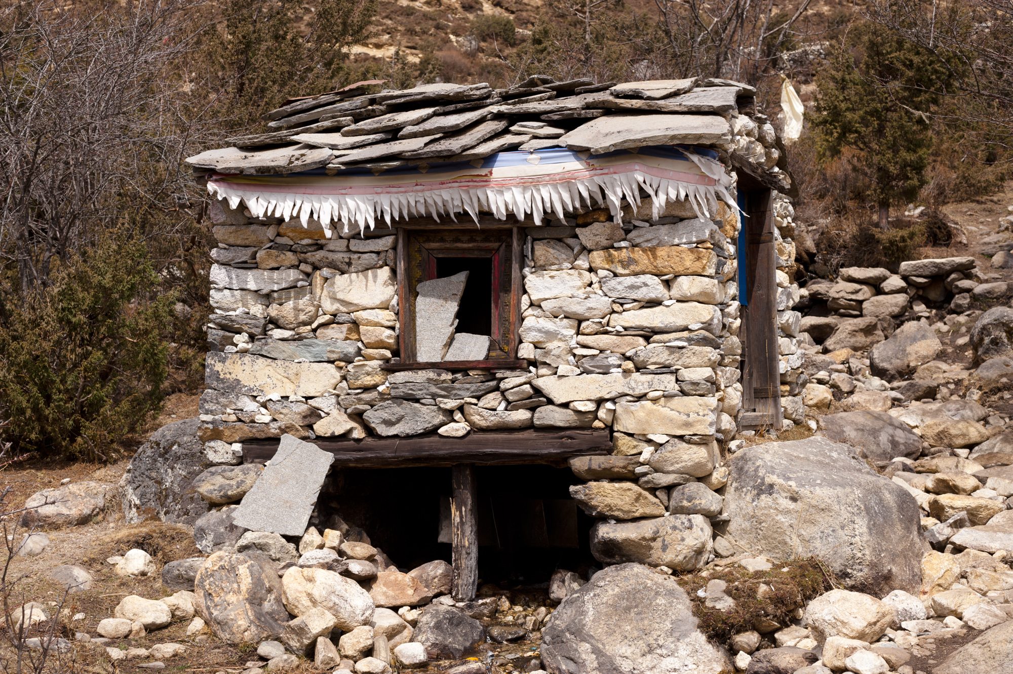 Water-driven prayer wheel, Pangboche